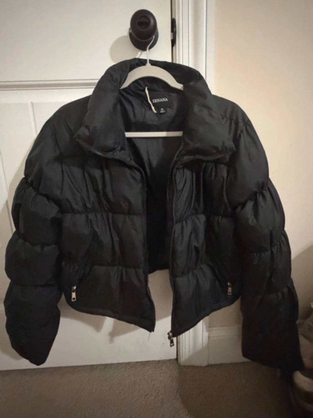 Zenana Outfitters Black Cropped Puffer Jacket